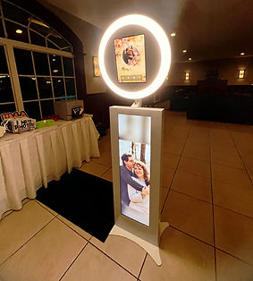 wedding DJ with photo booth, wedding DJ photo booth package, DJ and photo booth wedding package, all-in-one wedding DJ package
